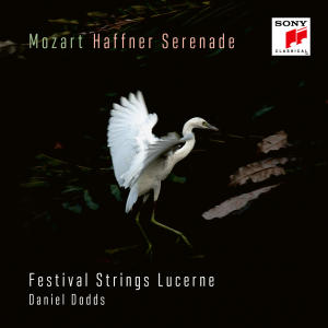 Festival Strings Lucerne的專輯Mozart: Haffner-Serenade KV 250 & Marsch KV 249
