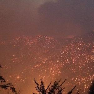 ดาวน์โหลดและฟังเพลง Tayara 3 พร้อมเนื้อเพลงจาก Boudjemaa El Ankis