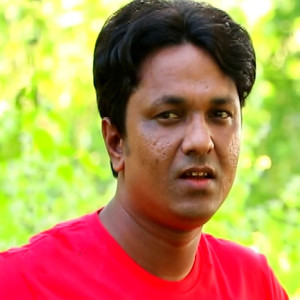 Listen to তোর লাই বুলি মরিত পাইজ্জম song with lyrics from Kamal Azad