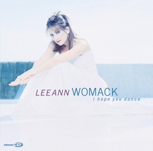 收聽Lee Ann Womack的I Feel Like I'm Forgetting Something歌詞歌曲