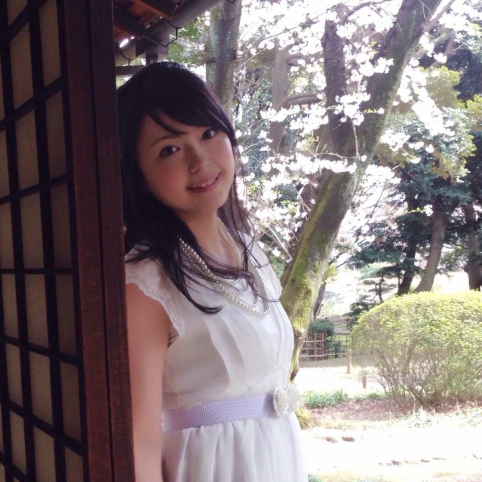 三上枝織
