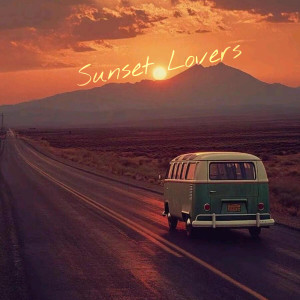 ดาวน์โหลดและฟังเพลง Sunset Lovers พร้อมเนื้อเพลงจาก MFHD