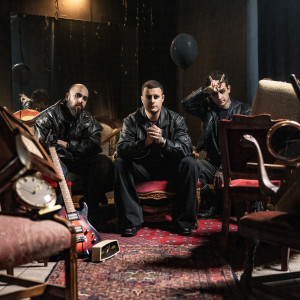 ดาวน์โหลดและฟังเพลง CZAS 2 (Explicit) พร้อมเนื้อเพลงจาก White Widow