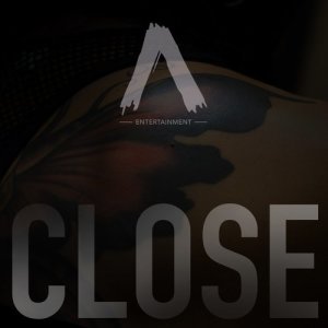 ดาวน์โหลดและฟังเพลง Close พร้อมเนื้อเพลงจาก Manuel Reta