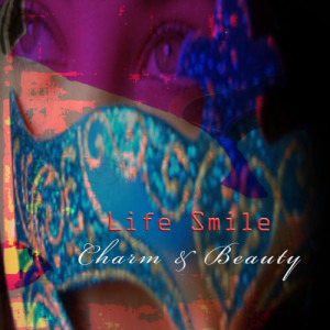 Life Smile的專輯Charm & Beauty
