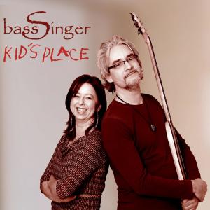 ดาวน์โหลดและฟังเพลง For No One พร้อมเนื้อเพลงจาก bassSinger