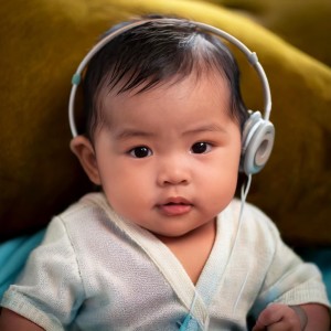 收聽Insomnia Relief Music的Soothing Baby Path歌詞歌曲