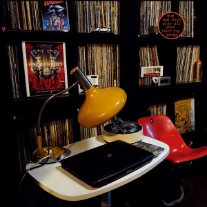 default playlist img