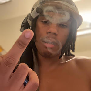 收聽Milo Pena的Prevail (Explicit)歌詞歌曲