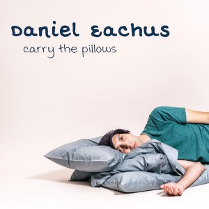 ดาวน์โหลดและฟังเพลง Hat Guy พร้อมเนื้อเพลงจาก Daniel Eachus