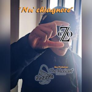 ดาวน์โหลดและฟังเพลง Nu' chiagnere พร้อมเนื้อเพลงจาก Czó