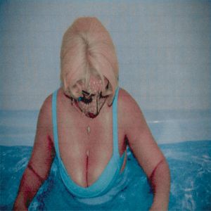 ดาวน์โหลดและฟังเพลง Wrap Me In Ribbon พร้อมเนื้อเพลงจาก Sazi