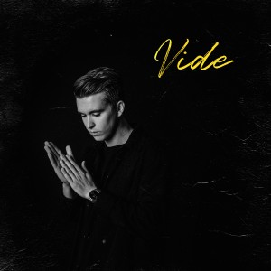 ดาวน์โหลดและฟังเพลง Colorblind พร้อมเนื้อเพลงจาก Vide