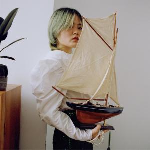 Listen to 比海更深 song with lyrics from 祁紫檀
