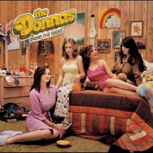 ดาวน์โหลดและฟังเพลง Please Don't Tease (Album Version) พร้อมเนื้อเพลงจาก The Donnas