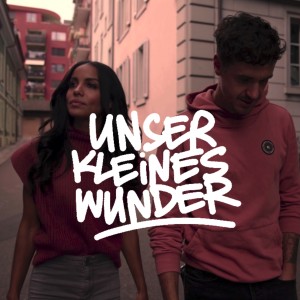 ดาวน์โหลดและฟังเพลง Unser kleines Wunder พร้อมเนื้อเพลงจาก Seven