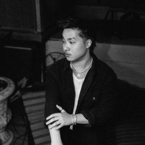 收聽Keenan Te的Faults (slowed & reverbed)歌詞歌曲