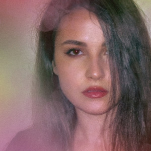 Album Satisfaction oleh Iana
