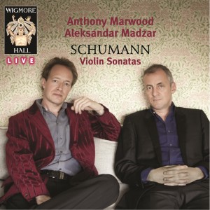 收聽Robert Schumann的Violin Sonata No. 3 in A minor WoO27: Finale: Markiertes, ziemlich lebhaftes Tempo歌詞歌曲