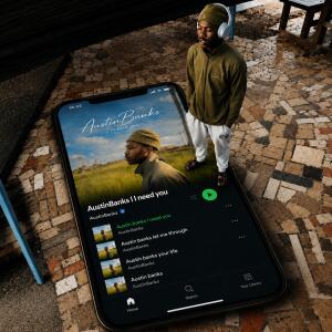 default playlist img