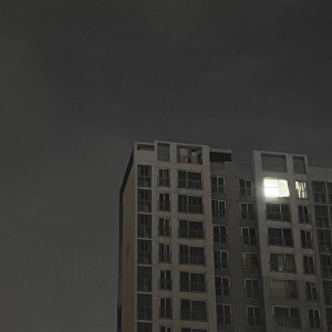 收听한얼的The Top Floor歌词歌曲