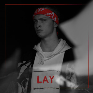 收聽LAY的Вот так-то (Explicit)歌詞歌曲