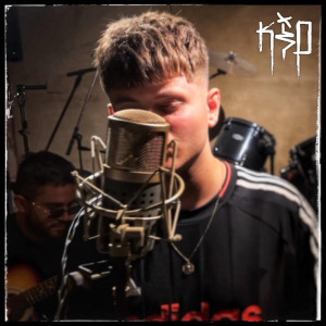 收聽Young Angelo的Santorini (Acoustic Version|Explicit)歌詞歌曲
