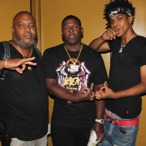 ดาวน์โหลดและฟังเพลง What U Know Bout?? (feat. Blac Youngsta) (Explicit) พร้อมเนื้อเพลงจาก Nino Kapone
