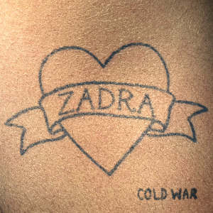 收聽Cold War的Zadra歌詞歌曲