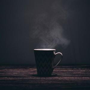 收聽Cardellino的CAFÉ歌詞歌曲