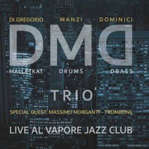 收听Daniele Di Gregorio的Minor blues歌词歌曲