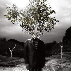 ดาวน์โหลดและฟังเพลง Cold Edge (Album ver.) พร้อมเนื้อเพลงจาก 9mm Parabellum Bullet