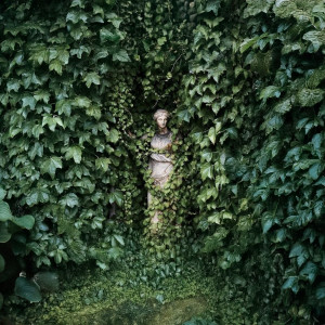 收聽Grizzly的EN UN MUNDO (Explicit)歌詞歌曲