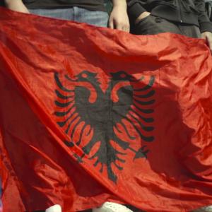 ดาวน์โหลดและฟังเพลง RRUGA (feat. SILVY) (Explicit) พร้อมเนื้อเพลงจาก D3NY