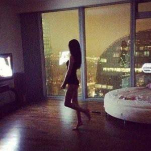 收聽luvhex的gorgeous (feat. suddendeathovertime) (Explicit)歌詞歌曲