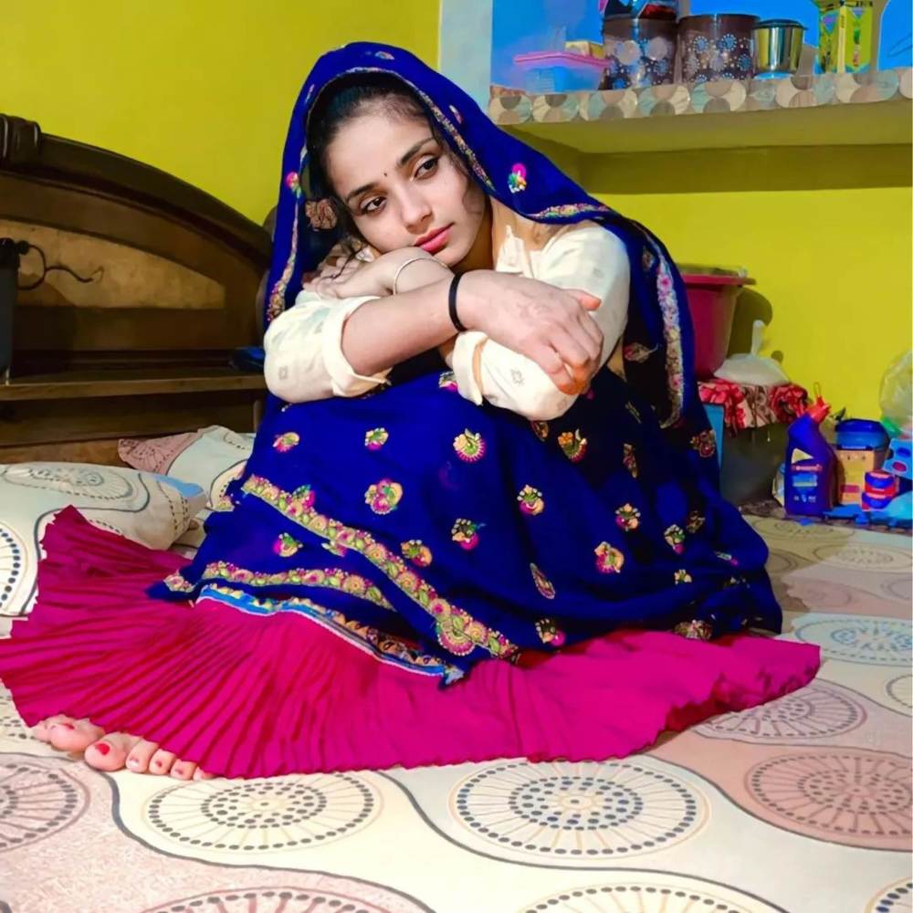 मेडम आजा रोटी खाल Choti Lal Bassi
