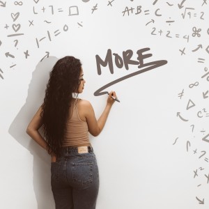 ดาวน์โหลดและฟังเพลง More พร้อมเนื้อเพลงจาก Janel Marisse