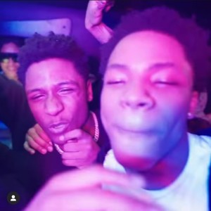 Listen to What ya on (feat. Sugarhillkeem & Mr move look) (Explicit) (feat. Sugarhillkeem & Mr move look|Explicit) song with lyrics from Sxnt777