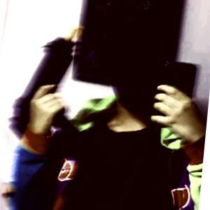 收聽Amex的CRASHOUT ANTHEM (Explicit)歌詞歌曲