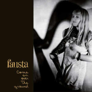 ดาวน์โหลดและฟังเพลง Twenty years old พร้อมเนื้อเพลงจาก Fausta