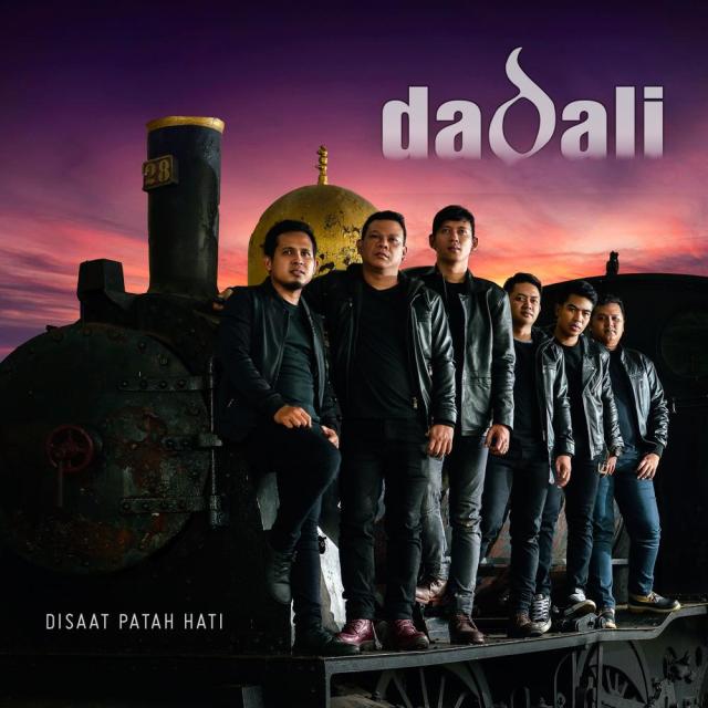 Download Lagu Hatiku Terluka Lagi Oleh Dadali Free Mp3