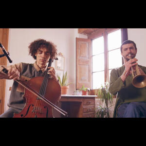 default playlist img