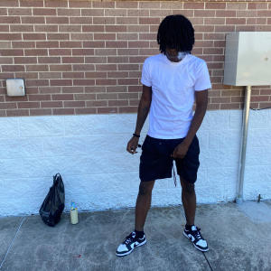 24TAY的專輯Never lazy (Explicit)