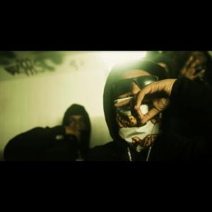 Listen to Back 2 Back (feat. Bando Ptz & Reemo) (Explicit) song with lyrics from DJ MakeItHot