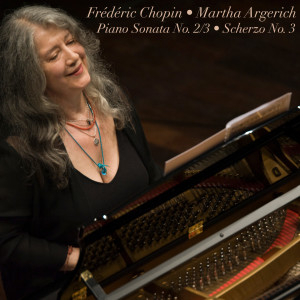 ดาวน์โหลดและฟังเพลง Chopin: Piano Sonata #3 In B Minor, Op. 58, B 155 - 4. Finale: Presto Ma Non Tanto พร้อมเนื้อเพลงจาก Martha Argerich & Alexandre Rabinovitch