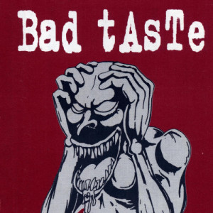 ดาวน์โหลดและฟังเพลง Summer Hippy พร้อมเนื้อเพลงจาก Bad Taste