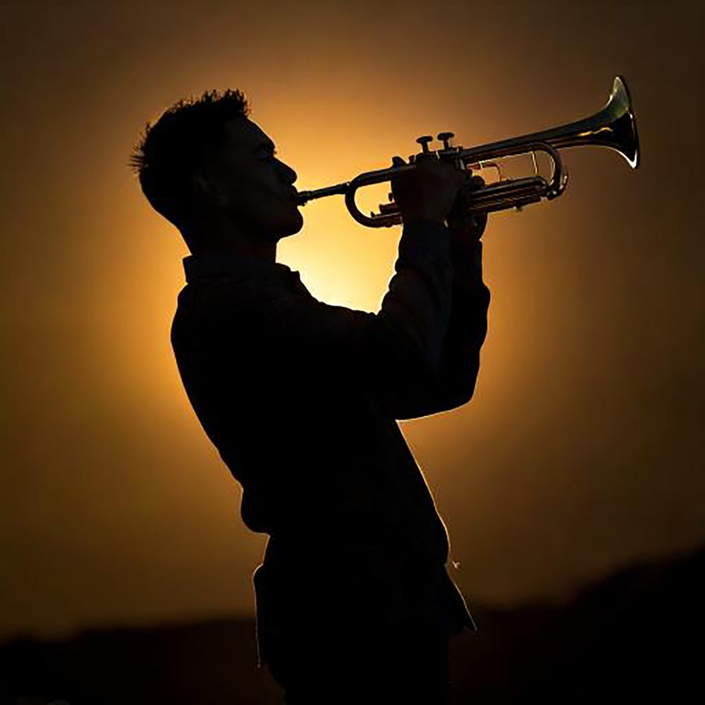 Smooth Jazz for Reflective Calm