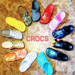 收聽Dollyman的CROCS (Explicit)歌詞歌曲