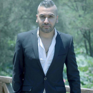 收聽ابراهيم عشري的لا منهم歌詞歌曲