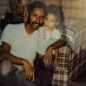 Dengarkan lagu Ekoez of Stone nyanyian DJ Kaushun Master of Sound dengan lirik